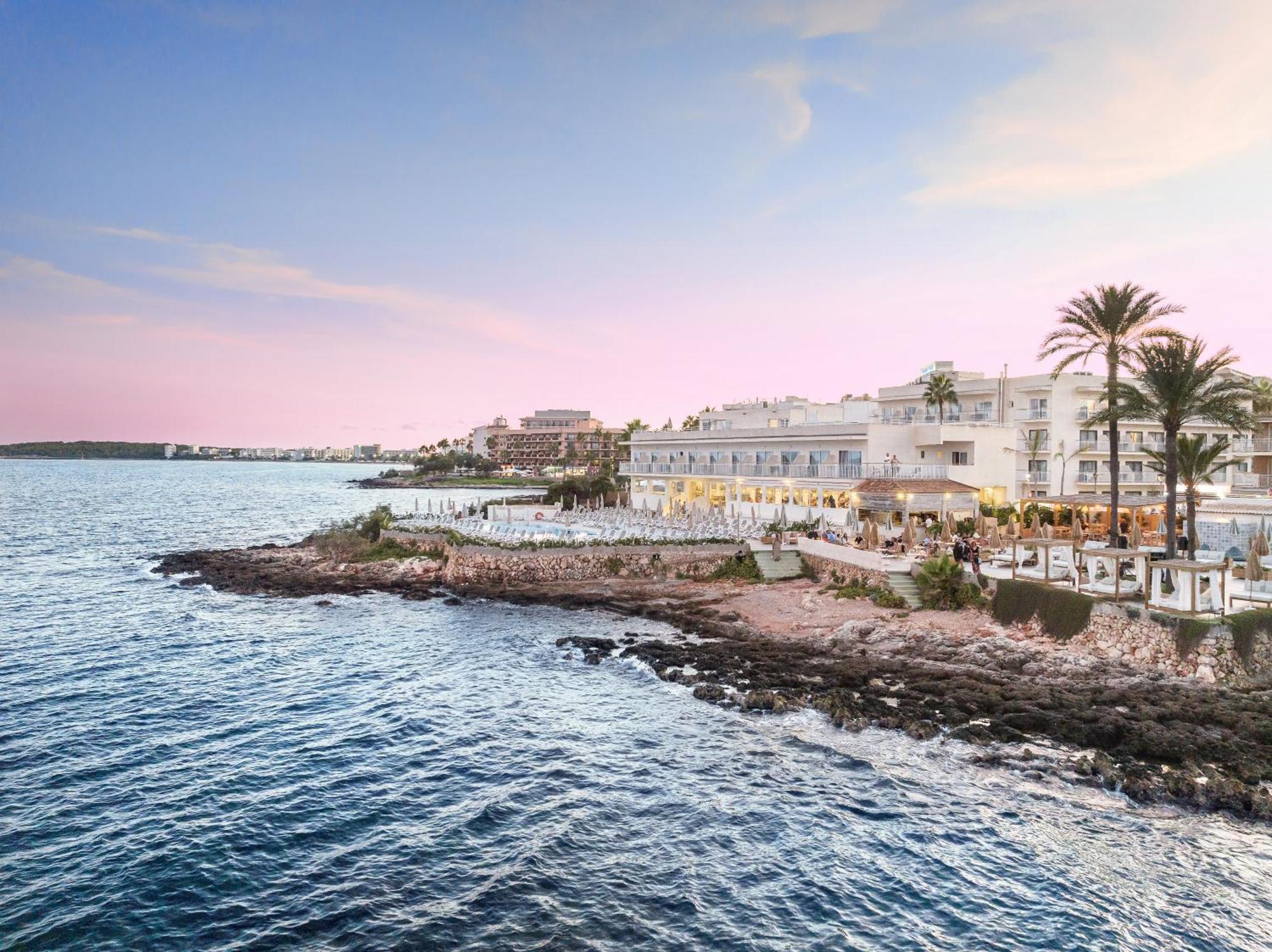Hotel Atolon & Kaafu Beach Club Cala Bona  Exteriör bild